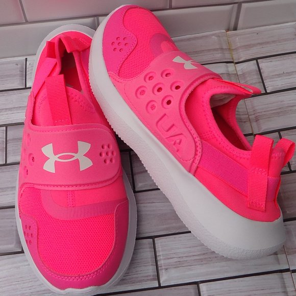 SIZE 6Y. UNDER ARMOUR girls' Grade School UA Runplay running sneakers shoes.
